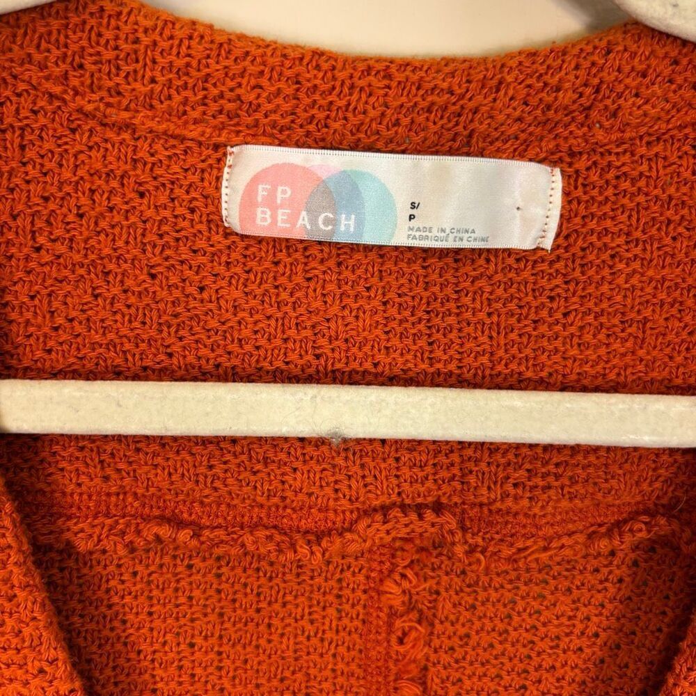 Free People Beach Orange Knit 100% Cotton V Neck Button Front Cardigan Sweater S - Picture 5 of 8